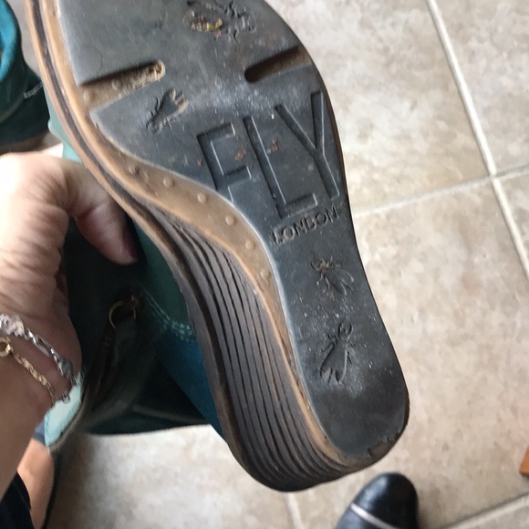 navy blue fly london shoes